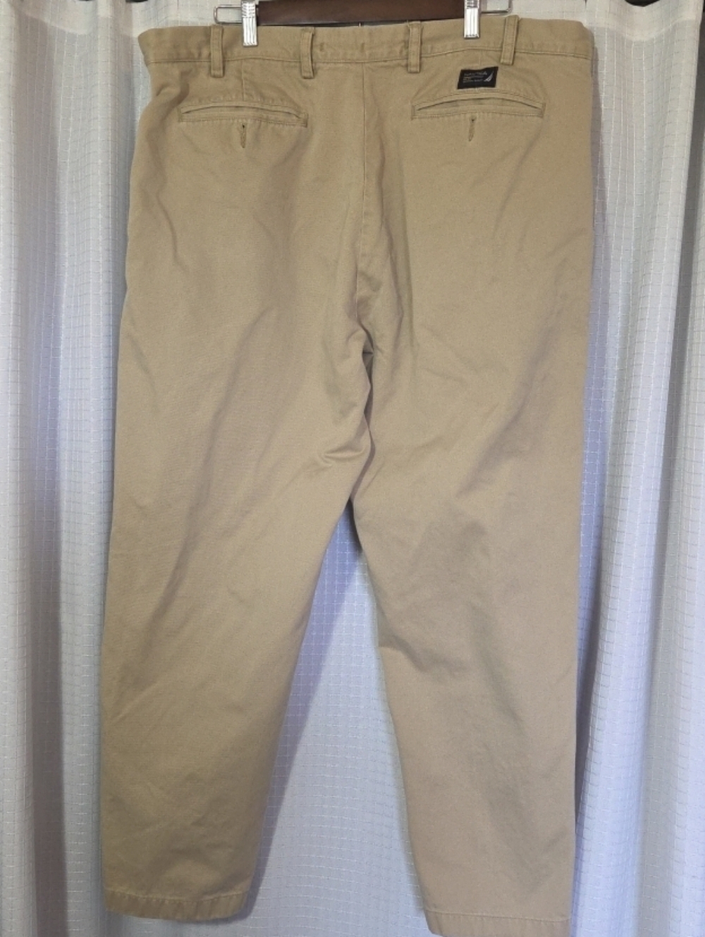 NAUTICA Clipper Chino Pants Men's Sz 40 x 30 Khaki Relax Fit Classic Preppy - Picture 3 of 6